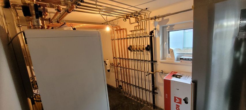 Verrohrung Wärmepumpe Innen