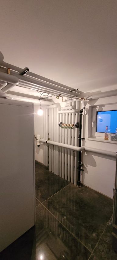 Verrohrung Wärmepumpe Innen